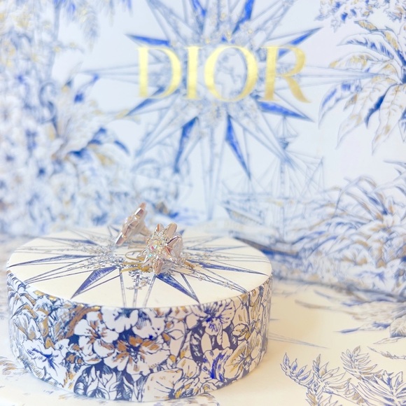 DIOR “Star Light, Star Bright” Gold Plated Pierced Earrings by Christian Dior - Picture 8 of 16